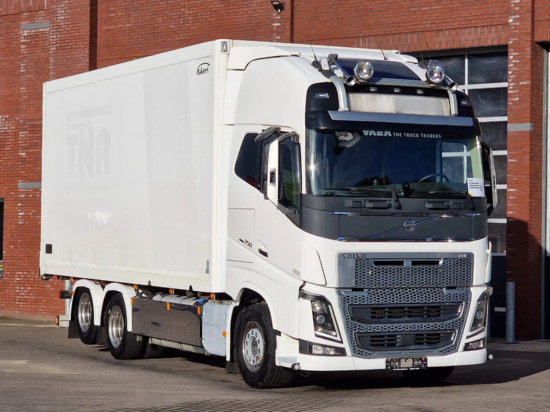 Volvo FH 16.750 Globetrotter XL 6x2 - Ekeri box with sidedoors - Retarder - 4.60 WB - Full air - Camião furgão: foto 1 Volvo FH 16.750 Globetrotter XL 6x2 - Ekeri box with sidedoors - Retarder - 4.60 WB - Full air - Camião furgão: foto 1