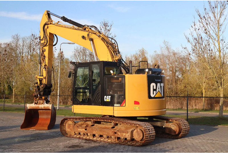 Caterpillar 325 F LCR | ROTOTILT | BUCKET | GPS PREPARED - Escavadora de rastos: foto 3 Caterpillar 325 F LCR | ROTOTILT | BUCKET | GPS PREPARED - Escavadora de rastos: foto 3