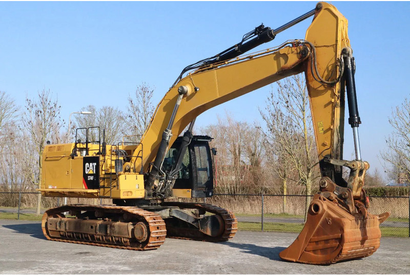 Caterpillar 374 FL | BUCKET | QUICK COUPLER | AIRCO - Escavadora de rastos: foto 5 Caterpillar 374 FL | BUCKET | QUICK COUPLER | AIRCO - Escavadora de rastos: foto 5