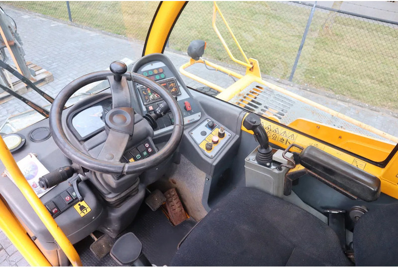 Locação financeira de Dieci PEGASUS 45.21 | FORKS | WINCH | LOW HOURS Dieci PEGASUS 45.21 | FORKS | WINCH | LOW HOURS: foto 16 Locação financeira de Dieci PEGASUS 45.21 | FORKS | WINCH | LOW HOURS Dieci PEGASUS 45.21 | FORKS | WINCH | LOW HOURS: foto 16