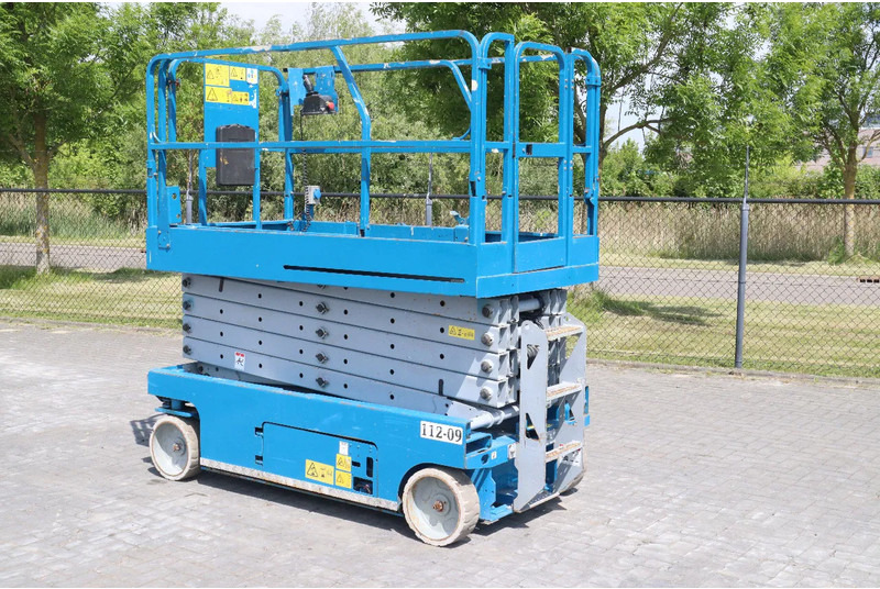 Genie GS-3246 | 12 METER | 318 KG - Plataforma de Tijera/ Plataforma de tesoura: foto 2 Genie GS-3246 | 12 METER | 318 KG - Plataforma de Tijera/ Plataforma de tesoura: foto 2