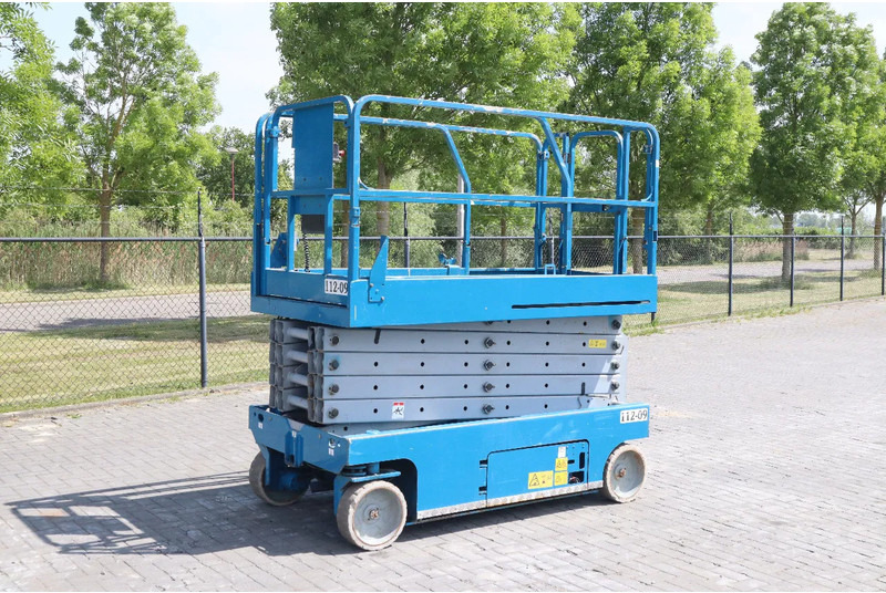 Genie GS-3246 | 12 METER | 318 KG - Plataforma de Tijera/ Plataforma de tesoura: foto 3 Genie GS-3246 | 12 METER | 318 KG - Plataforma de Tijera/ Plataforma de tesoura: foto 3