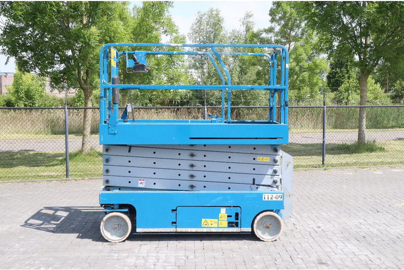 Genie GS-3246 | 12 METER | 318 KG - Plataforma de Tijera/ Plataforma de tesoura: foto 1 Genie GS-3246 | 12 METER | 318 KG - Plataforma de Tijera/ Plataforma de tesoura: foto 1