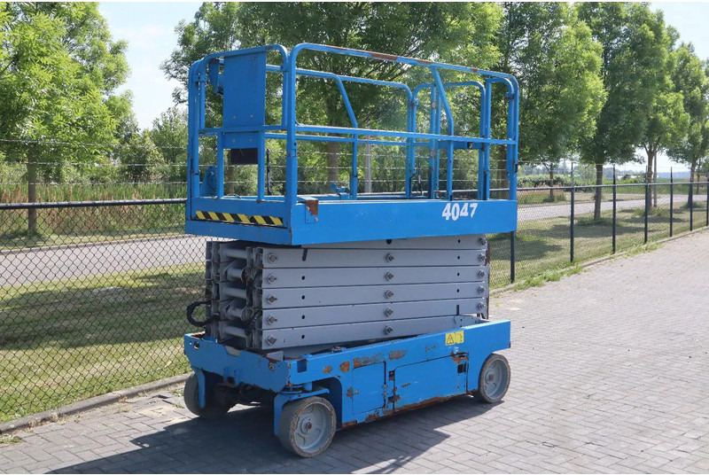 Genie GS-4047 | 14 METER | 350 KG - Plataforma de Tijera/ Plataforma de tesoura: foto 3 Genie GS-4047 | 14 METER | 350 KG - Plataforma de Tijera/ Plataforma de tesoura: foto 3