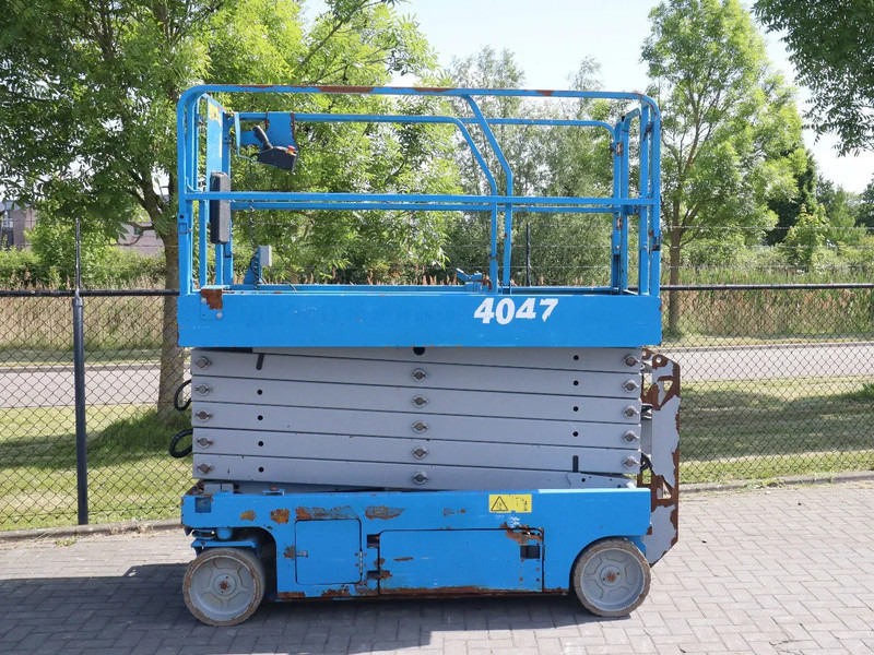 Genie GS-4047 | 14 METER | 350 KG - Plataforma de Tijera/ Plataforma de tesoura: foto 1 Genie GS-4047 | 14 METER | 350 KG - Plataforma de Tijera/ Plataforma de tesoura: foto 1