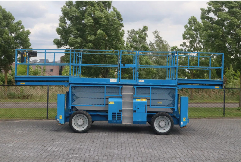 Genie GS-4390 RT | 15 METER | 680 KG - Plataforma de Tijera/ Plataforma de tesoura: foto 4 Genie GS-4390 RT | 15 METER | 680 KG - Plataforma de Tijera/ Plataforma de tesoura: foto 4