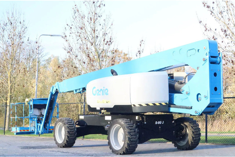 Genie S-80 J | 26.5 METER | 300 KG | LOW HOURS - Plataforma articulada: foto 3 Genie S-80 J | 26.5 METER | 300 KG | LOW HOURS - Plataforma articulada: foto 3