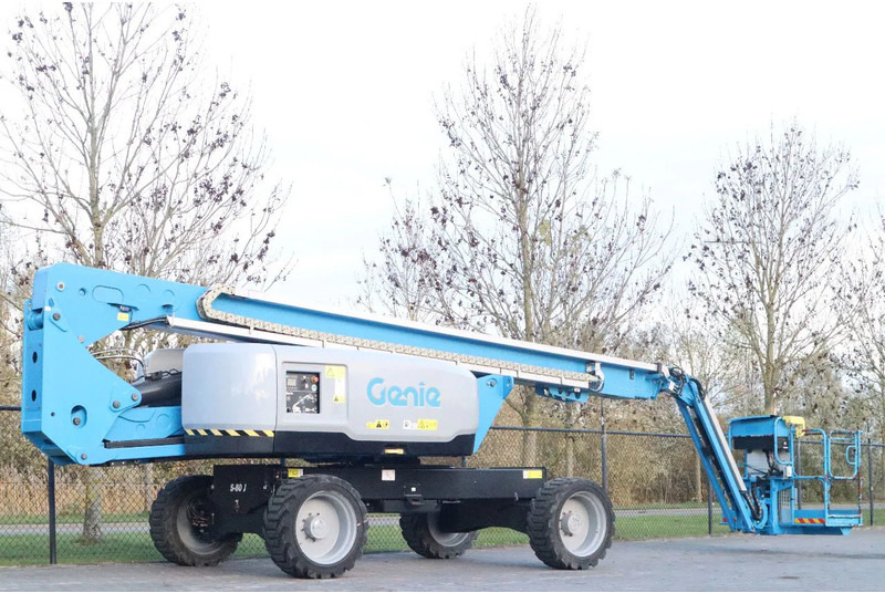 Plataforma articulada Genie S-80 J | 26.5 METER | 300 KG | LOW HOURS: foto 6 Plataforma articulada Genie S-80 J | 26.5 METER | 300 KG | LOW HOURS: foto 6