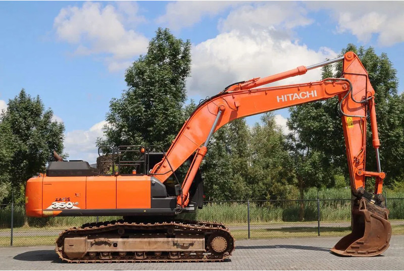 Hitachi ZX350LC-6 | 90% UNDERCARRIAGE | BUCKET | HAMMERLINES - Escavadora de rastos: foto 4 Hitachi ZX350LC-6 | 90% UNDERCARRIAGE | BUCKET | HAMMERLINES - Escavadora de rastos: foto 4