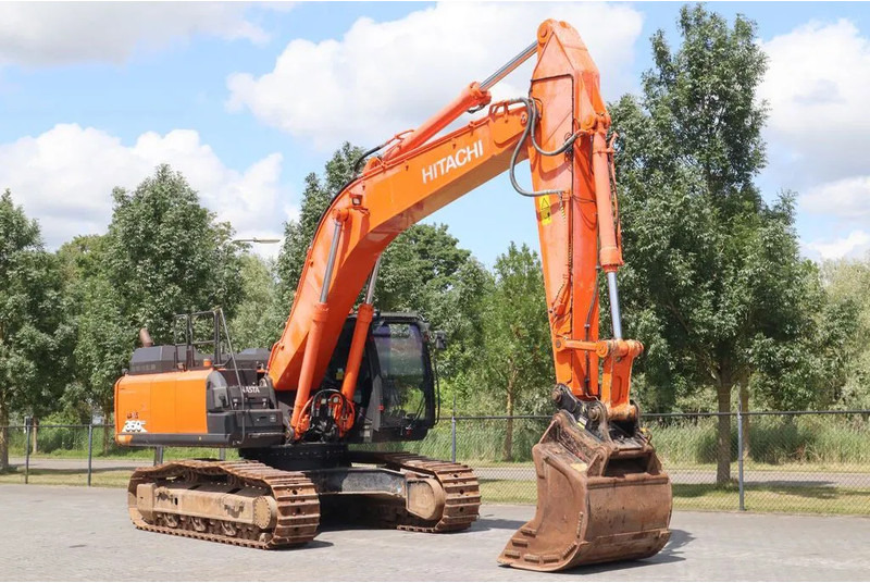 Hitachi ZX350LC-6 | 90% UNDERCARRIAGE | BUCKET | HAMMERLINES - Escavadora de rastos: foto 5 Hitachi ZX350LC-6 | 90% UNDERCARRIAGE | BUCKET | HAMMERLINES - Escavadora de rastos: foto 5