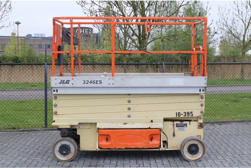 JLG 3246 ES | 12 METER | 320 KG - Plataforma de Tijera/ Plataforma de tesoura: foto 1 JLG 3246 ES | 12 METER | 320 KG - Plataforma de Tijera/ Plataforma de tesoura: foto 1