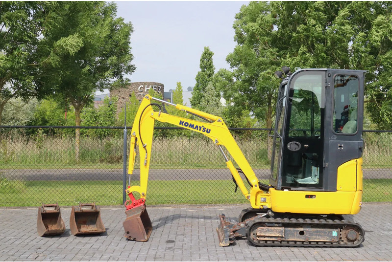 Komatsu PC16 R-3HS | 3X BUCKET | QUICK COUPLER | SWING BOOM - Mini escavadeira: foto 1 Komatsu PC16 R-3HS | 3X BUCKET | QUICK COUPLER | SWING BOOM - Mini escavadeira: foto 1