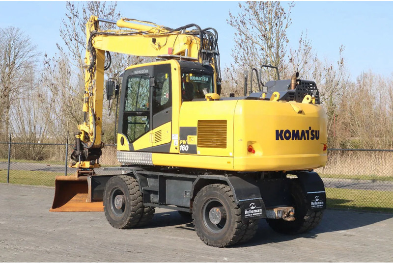 Komatsu PW160-11 | ENGCON TILTROTATOR | BUCKET | TRAILER HYDR. - Escavadeira de rodas: foto 3 Komatsu PW160-11 | ENGCON TILTROTATOR | BUCKET | TRAILER HYDR. - Escavadeira de rodas: foto 3
