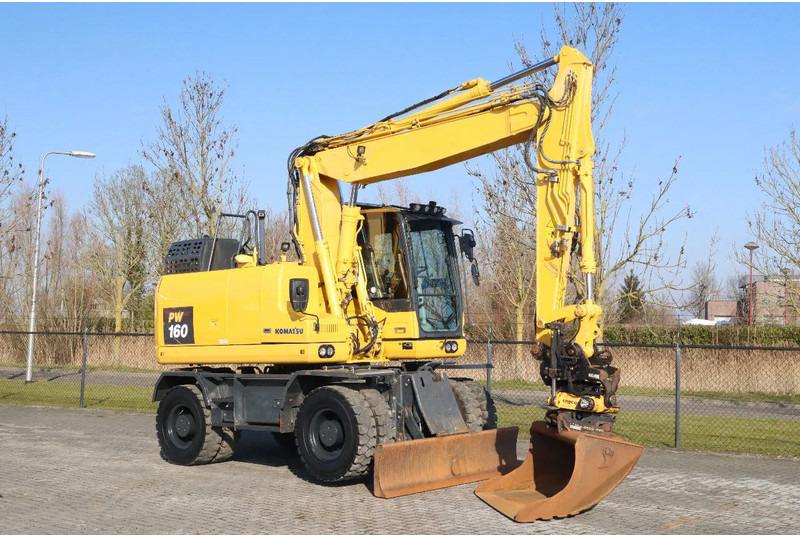 Komatsu PW160-11 | ENGCON TILTROTATOR | BUCKET | TRAILER HYDR. - Escavadeira de rodas: foto 5 Komatsu PW160-11 | ENGCON TILTROTATOR | BUCKET | TRAILER HYDR. - Escavadeira de rodas: foto 5