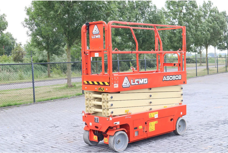 LGMG AS0808 | 10 METER | 230 KG | GS-2646 | 2646ES - Plataforma de Tijera/ Plataforma de tesoura: foto 3 LGMG AS0808 | 10 METER | 230 KG | GS-2646 | 2646ES - Plataforma de Tijera/ Plataforma de tesoura: foto 3