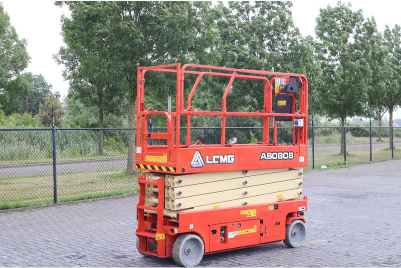 LGMG AS0808 | 10 METER | 230 KG | GS-2646 | 2646ES - Plataforma de Tijera/ Plataforma de tesoura: foto 5 LGMG AS0808 | 10 METER | 230 KG | GS-2646 | 2646ES - Plataforma de Tijera/ Plataforma de tesoura: foto 5