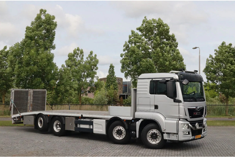 MAN TGS 35.500 8X2*4 | MACHINE TRANSPORT | MASCHINEN | WINCH | REMOTE - Camião transporte de veículos: foto 3 MAN TGS 35.500 8X2*4 | MACHINE TRANSPORT | MASCHINEN | WINCH | REMOTE - Camião transporte de veículos: foto 3