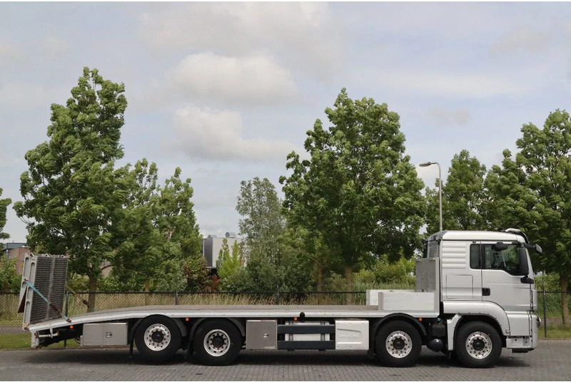 MAN TGS 35.500 8X2*4 | MACHINE TRANSPORT | MASCHINEN | WINCH | REMOTE - Camião transporte de veículos: foto 4 MAN TGS 35.500 8X2*4 | MACHINE TRANSPORT | MASCHINEN | WINCH | REMOTE - Camião transporte de veículos: foto 4