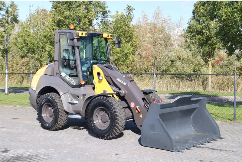 Mecalac AF 1200 | NEW / UNUSED | 40 KM/H | BUCKET | FULL OPTION - Pá carregadora de rodas: foto 5 Mecalac AF 1200 | NEW / UNUSED | 40 KM/H | BUCKET | FULL OPTION - Pá carregadora de rodas: foto 5