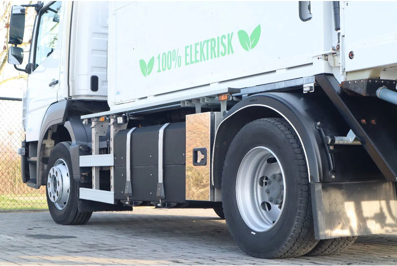 Caminhão de lixo Mercedes-Benz Atego 1313 | FULL ELECTRIC | GEESINK | EXCELLENT CONDITION: foto 13 Caminhão de lixo Mercedes-Benz Atego 1313 | FULL ELECTRIC | GEESINK | EXCELLENT CONDITION: foto 13