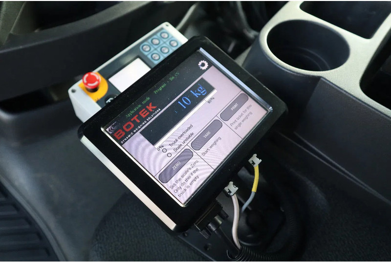 Caminhão de lixo Mercedes-Benz Atego 1313 | FULL ELECTRIC | GEESINK | EXCELLENT CONDITION: foto 17 Caminhão de lixo Mercedes-Benz Atego 1313 | FULL ELECTRIC | GEESINK | EXCELLENT CONDITION: foto 17