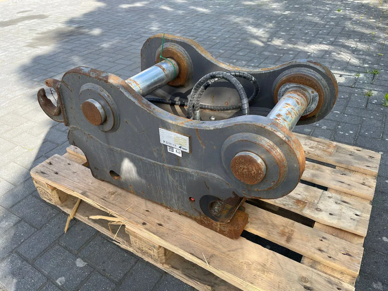 Tesoura de demolição para Máquina de construção SMP S70 | QUICK COUPLER | SNELWISSEL | SCHNELLWECHSLER: foto 7