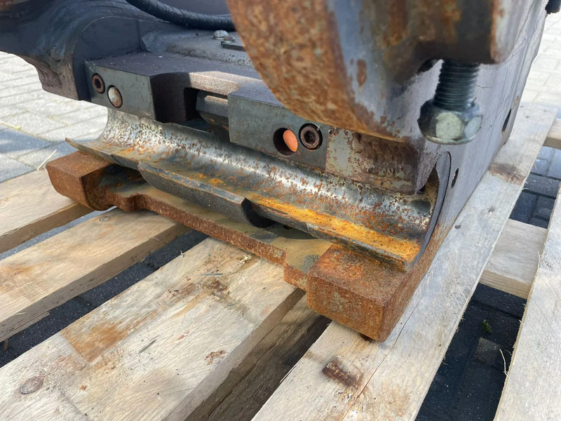 Tesoura de demolição para Máquina de construção SMP S70 | QUICK COUPLER | SNELWISSEL | SCHNELLWECHSLER: foto 13