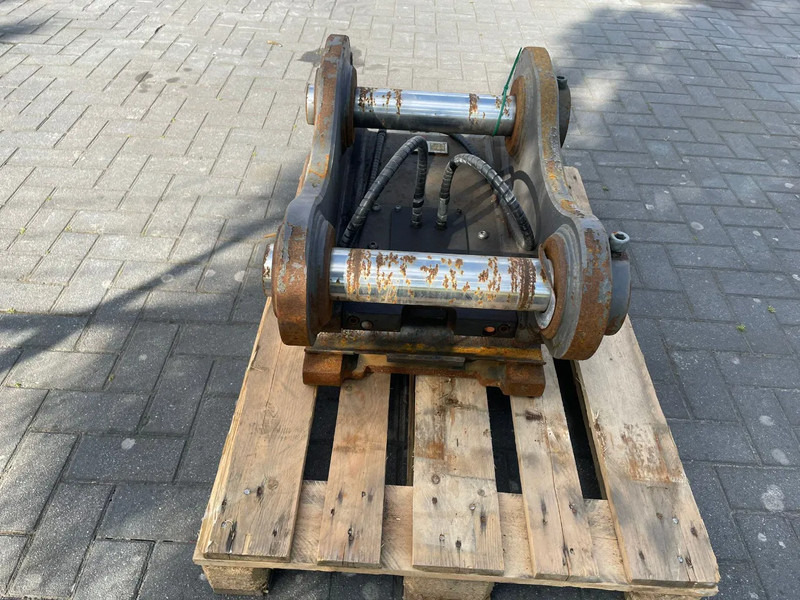 SMP S70 | QUICK COUPLER | SNELWISSEL | SCHNELLWECHSLER - Tesoura de demolição para Máquina de construção: foto 5 SMP S70 | QUICK COUPLER | SNELWISSEL | SCHNELLWECHSLER - Tesoura de demolição para Máquina de construção: foto 5