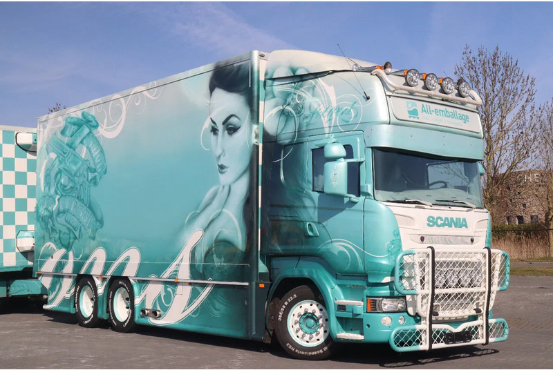 Scania R560 V8 | BERTHONS HOT ROD | CUSTOM SPECIAL TRUCK - Camião furgão: foto 1 Scania R560 V8 | BERTHONS HOT ROD | CUSTOM SPECIAL TRUCK - Camião furgão: foto 1