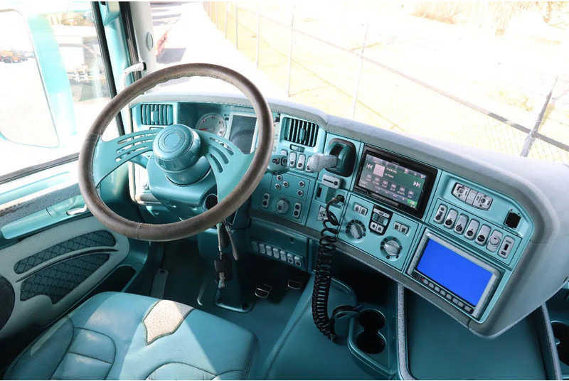Locação financeira de Scania R560 V8 | BERTHONS HOT ROD | CUSTOM SPECIAL TRUCK Scania R560 V8 | BERTHONS HOT ROD | CUSTOM SPECIAL TRUCK: foto 20