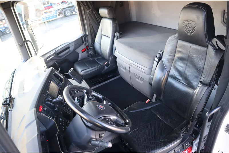 Locação financeira de Scania R580 V8 NGS | 8X4 | BIG AXLES | RETARDER | EURO 6 Scania R580 V8 NGS | 8X4 | BIG AXLES | RETARDER | EURO 6: foto 15