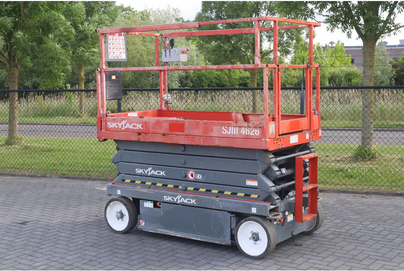 Skyjack SJ III 4626 | 9.75 METER | 454 KG - Plataforma de Tijera/ Plataforma de tesoura: foto 2 Skyjack SJ III 4626 | 9.75 METER | 454 KG - Plataforma de Tijera/ Plataforma de tesoura: foto 2