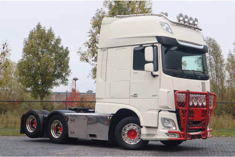 DAF XF 530 | 6X2 | RETARDER | SSC | EURO 6 - Tractor: foto 2 DAF XF 530 | 6X2 | RETARDER | SSC | EURO 6 - Tractor: foto 2
