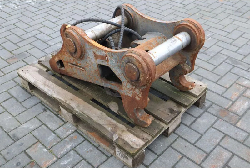 Volvo EC360 | SCHNELLWECHSLER | QUICK COUPLER - Acoplamento rápido: foto 3 Volvo EC360 | SCHNELLWECHSLER | QUICK COUPLER - Acoplamento rápido: foto 3