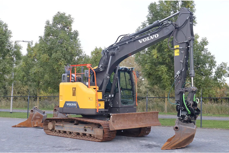 Volvo ECR145E | ECR145 EL | TILTROTATOR | 3X BUCKET | DIG ASSIST | DOZER - Escavadora de rastos: foto 5 Volvo ECR145E | ECR145 EL | TILTROTATOR | 3X BUCKET | DIG ASSIST | DOZER - Escavadora de rastos: foto 5