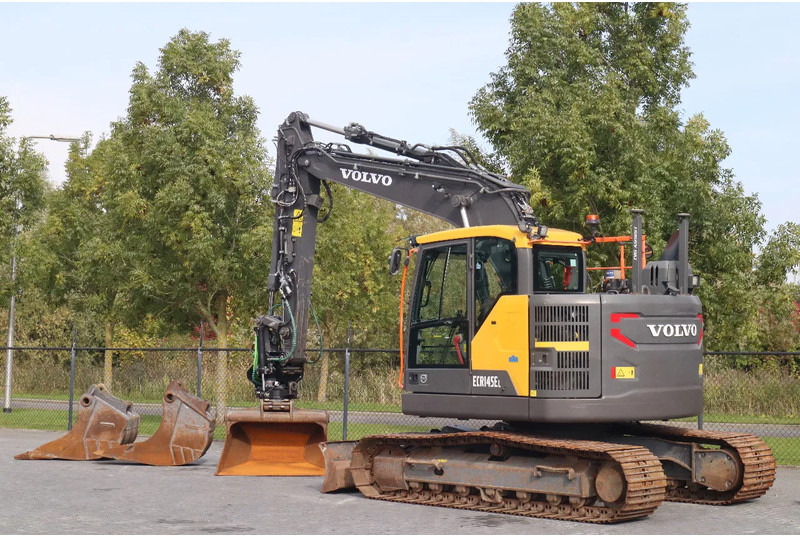 Volvo ECR145E | ECR145 EL | TILTROTATOR | 3X BUCKET | DIG ASSIST | DOZER - Escavadora de rastos: foto 3 Volvo ECR145E | ECR145 EL | TILTROTATOR | 3X BUCKET | DIG ASSIST | DOZER - Escavadora de rastos: foto 3