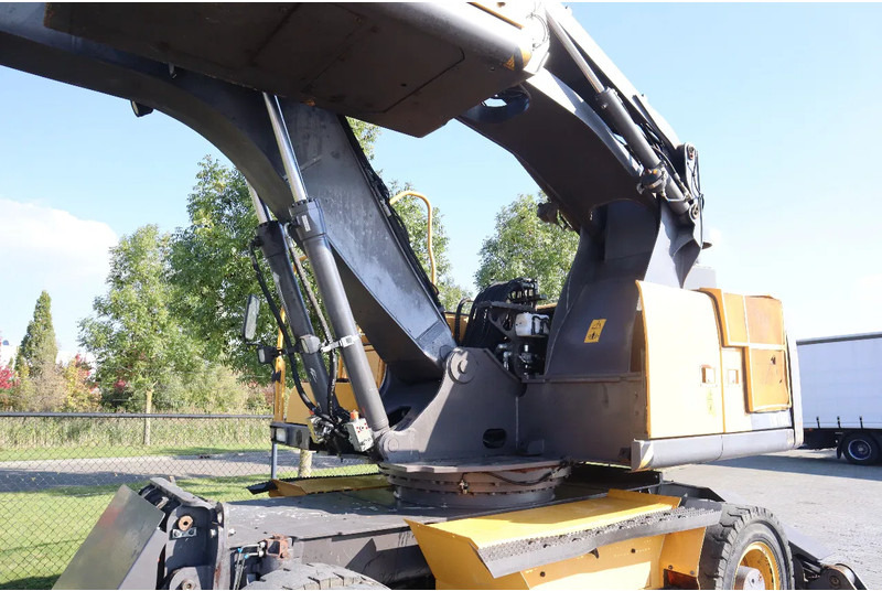 Manipulador de material Volvo EW160C | EW 160 C | LIFT CAB | DOZERBLADE | QUICK COUPLER: foto 12 Manipulador de material Volvo EW160C | EW 160 C | LIFT CAB | DOZERBLADE | QUICK COUPLER: foto 12