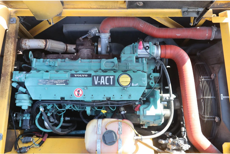 Manipulador de material Volvo EW160C | EW 160 C | LIFT CAB | DOZERBLADE | QUICK COUPLER: foto 13 Manipulador de material Volvo EW160C | EW 160 C | LIFT CAB | DOZERBLADE | QUICK COUPLER: foto 13