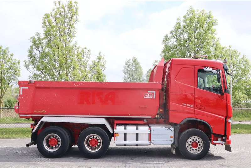 Volvo FH 540 | 6X4 | TANDEMLIFT | BIG AXLES | RETARDER | EURO 6 - Camião basculante: foto 4 Volvo FH 540 | 6X4 | TANDEMLIFT | BIG AXLES | RETARDER | EURO 6 - Camião basculante: foto 4