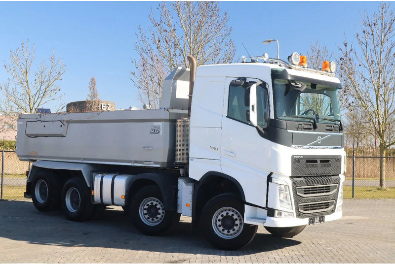 Volvo FH 540 8X4 TANDEMLIFT | BIG AXLES | RETARDER | VDS - Camião basculante: foto 3 Volvo FH 540 8X4 TANDEMLIFT | BIG AXLES | RETARDER | VDS - Camião basculante: foto 3