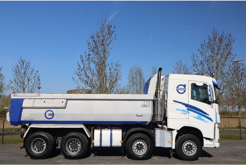 Volvo FH 540 | 8X4 | TANDEMLIFT | RETARDER | BIG AXLES | EURO 6 - Camião basculante: foto 4 Volvo FH 540 | 8X4 | TANDEMLIFT | RETARDER | BIG AXLES | EURO 6 - Camião basculante: foto 4