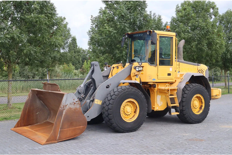Volvo L70E | BUCKET | QUICK COUPLER | EXTRA FUNCT | AIRCO - Pá carregadora de rodas: foto 2 Volvo L70E | BUCKET | QUICK COUPLER | EXTRA FUNCT | AIRCO - Pá carregadora de rodas: foto 2