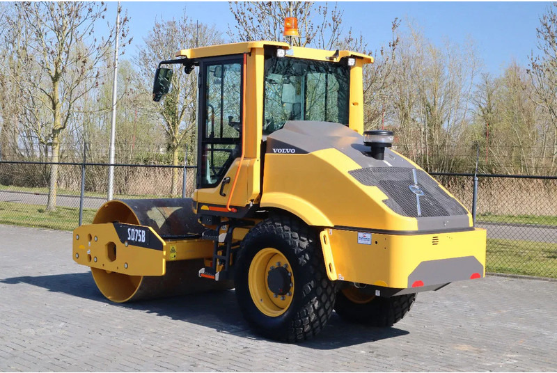 Volvo SD75B | SD 75 B | NEW / UNUSED | 1 YEAR WARRANTY - Rolo combinado: foto 3 Volvo SD75B | SD 75 B | NEW / UNUSED | 1 YEAR WARRANTY - Rolo combinado: foto 3