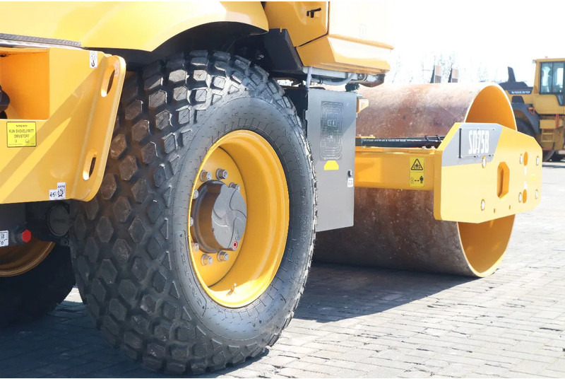 Rolo combinado Volvo SD75B | SD 75 B | NEW / UNUSED | 1 YEAR WARRANTY: foto 8
