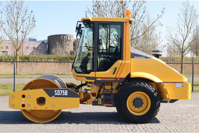 Volvo SD75B | SD 75 B | NEW / UNUSED | 1 YEAR WARRANTY - Rolo combinado: foto 1 Volvo SD75B | SD 75 B | NEW / UNUSED | 1 YEAR WARRANTY - Rolo combinado: foto 1