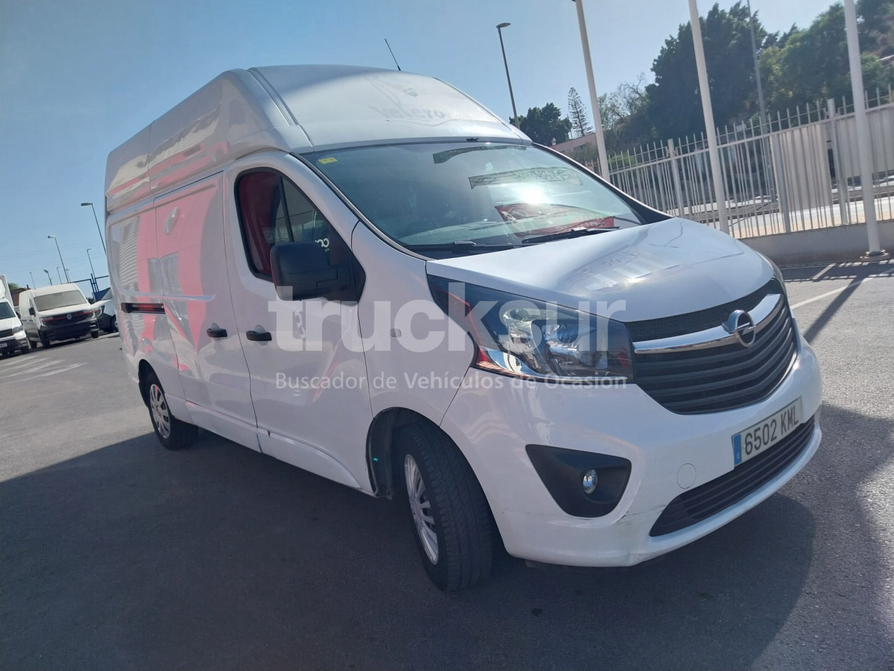 FORD OPEL VIVARO-B 130CV - Carrinha de contentor: foto 2 FORD OPEL VIVARO-B 130CV - Carrinha de contentor: foto 2