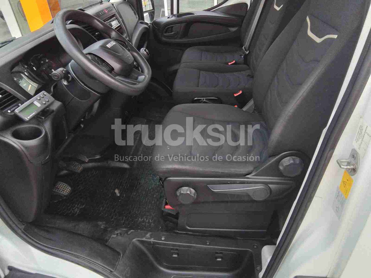 IVECO 35S14 FRC-X - Carrinha frigorífica: foto 3 IVECO 35S14 FRC-X - Carrinha frigorífica: foto 3