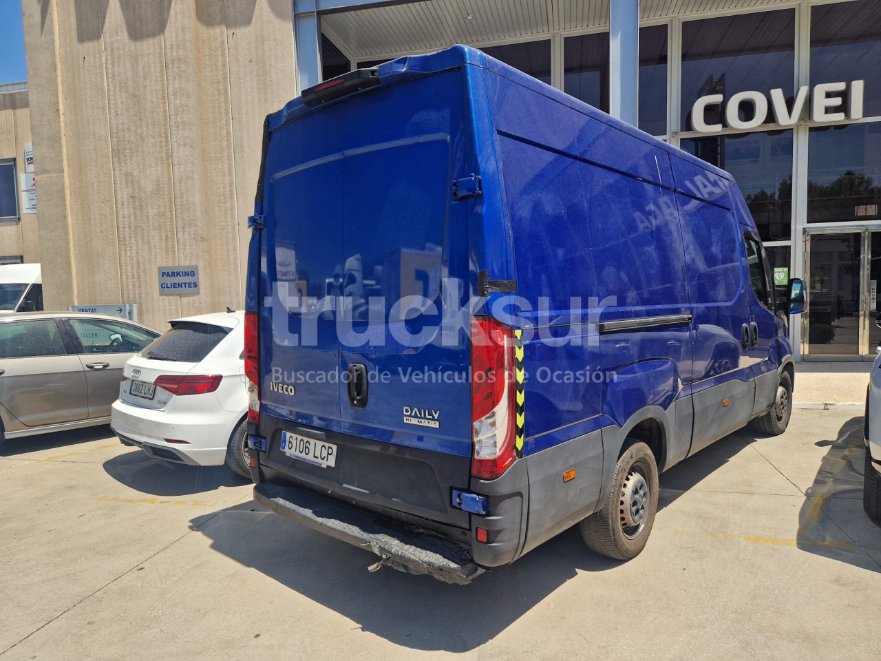 IVECO DAILY 35S16 - Carrinha de contentor: foto 2 IVECO DAILY 35S16 - Carrinha de contentor: foto 2