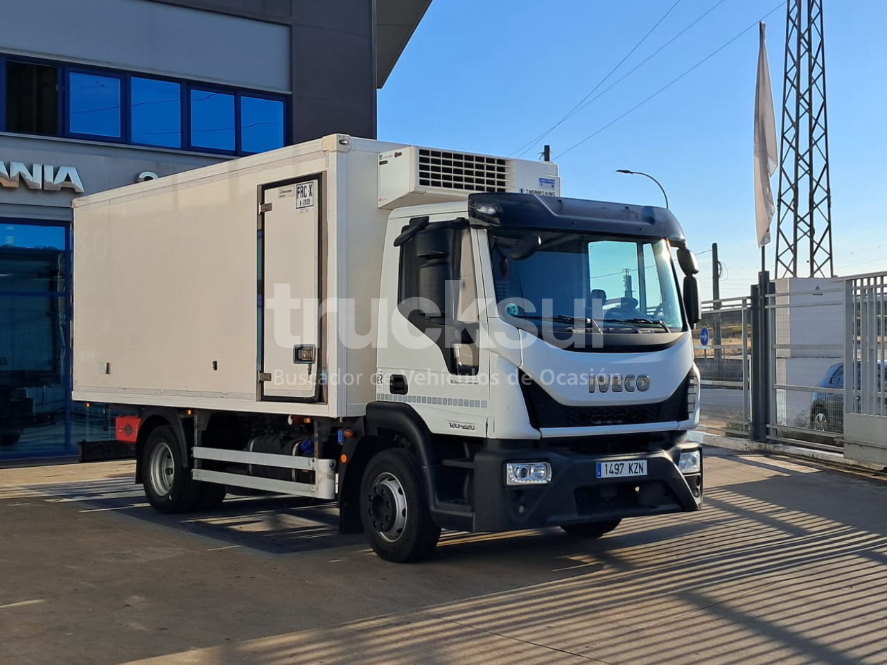 IVECO EUROCARGO FRC-X - Camião frigorífico: foto 1 IVECO EUROCARGO FRC-X - Camião frigorífico: foto 1