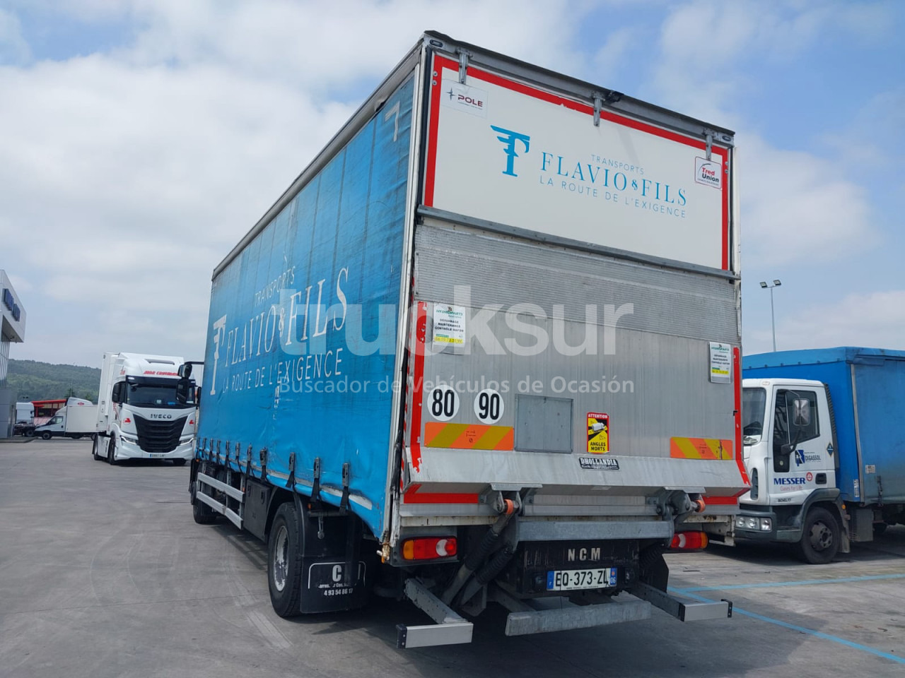 IVECO EUROCARGO ML160-250 - Camião de lona: foto 4 IVECO EUROCARGO ML160-250 - Camião de lona: foto 4